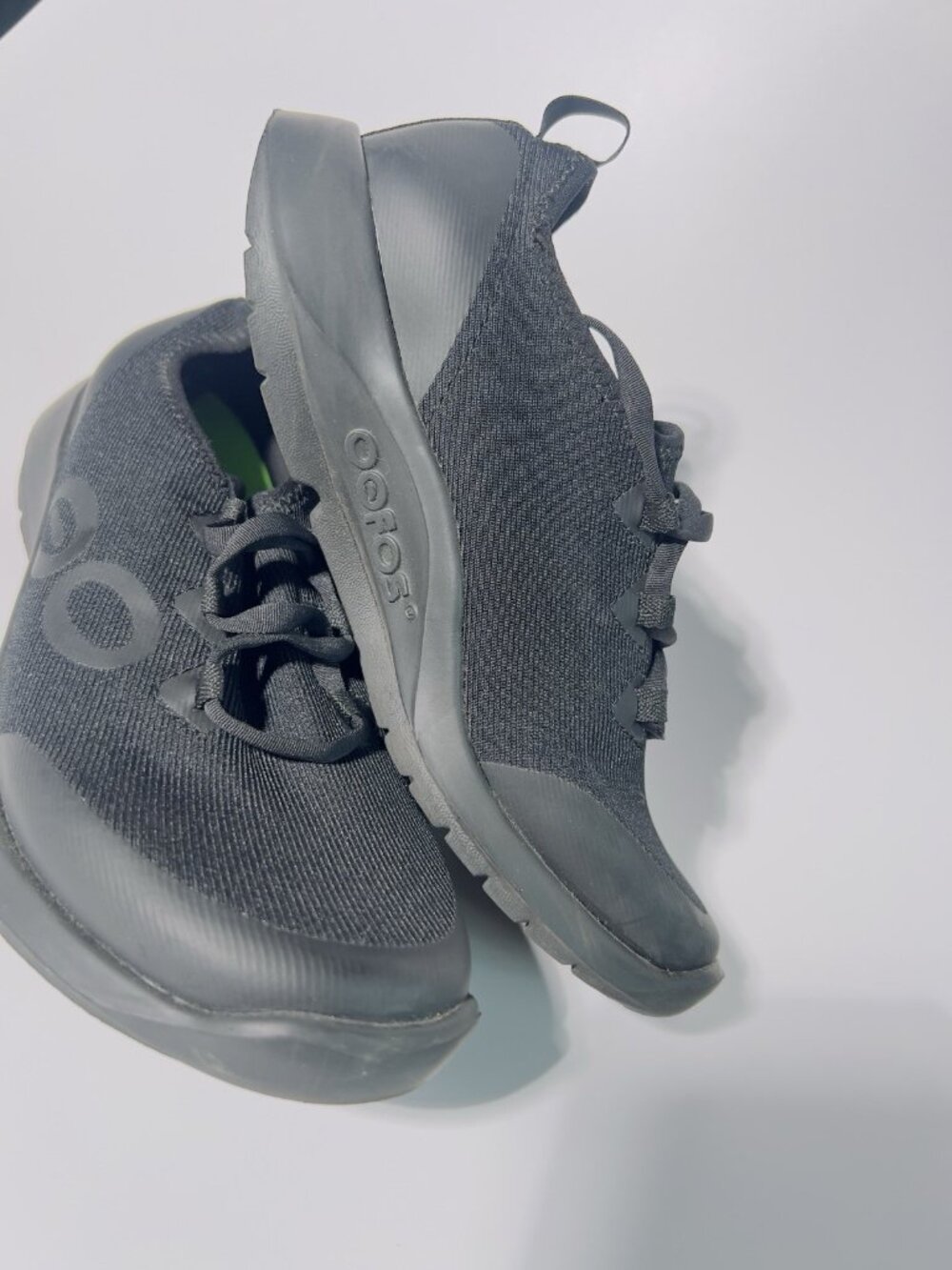 OOFOS OOmg Sport Low Recovery Shoes Black Women’s Size 7.5 - Picture 9 of 11